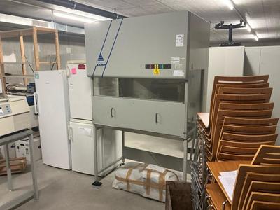 Immagine panoramica di Skan VertikalFlow Anlage VFC.120 fume cupboard